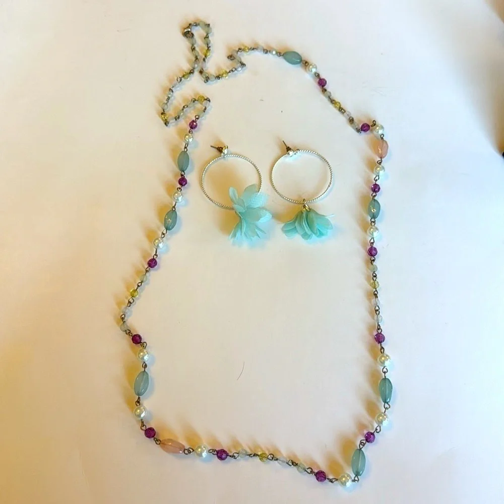 Elegant Multi-Color Beaded Necklace and  Silver Tone and Aqua Earring Set